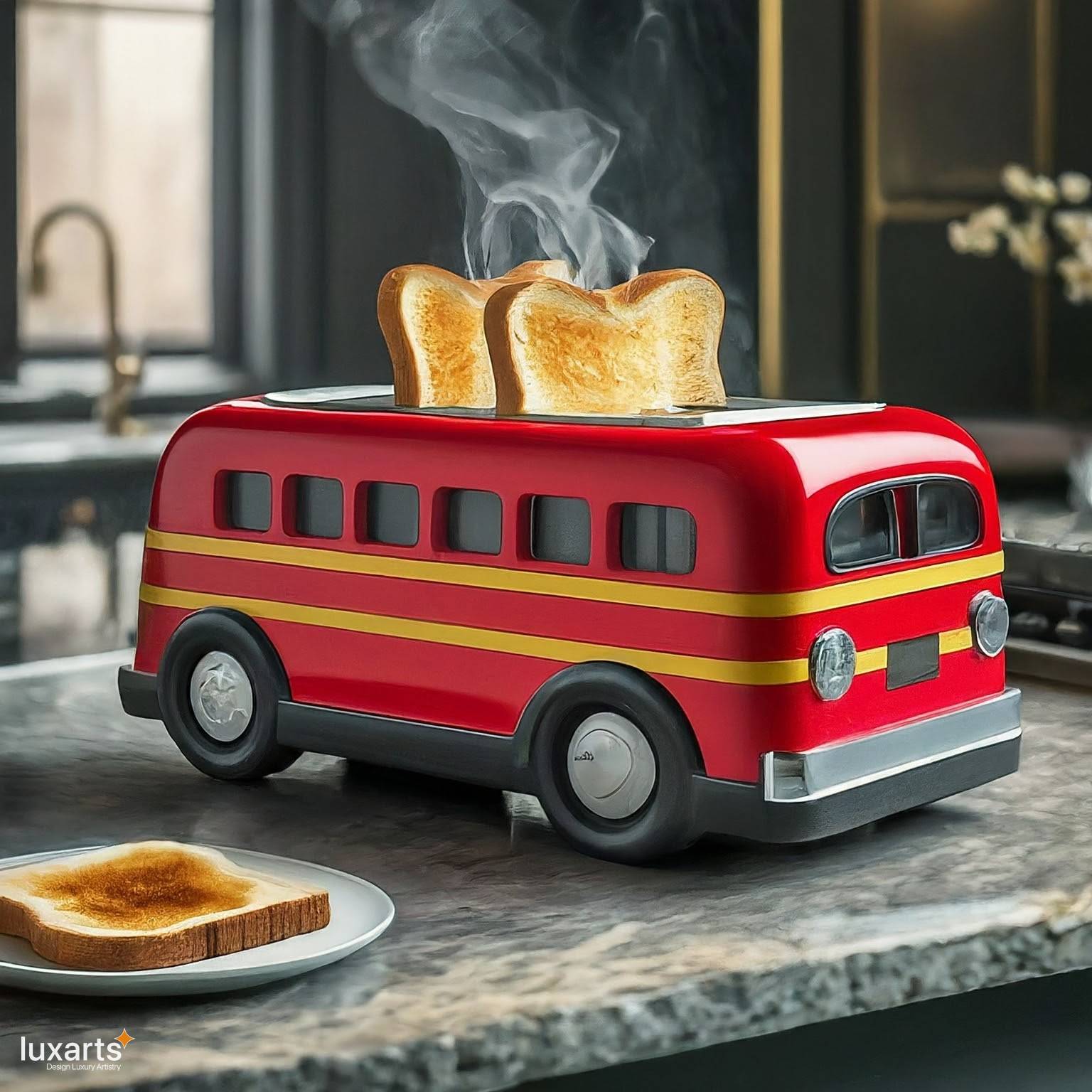 School Bus Shaped Toaster: Adding Fun to Breakfast Time luxarts school bus toaster 3