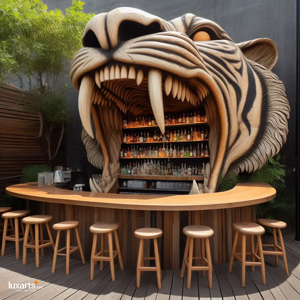 10 Animal Inspired Outdoor Bar Decor Ideas for a Wild Experience animal outdoor bar 6