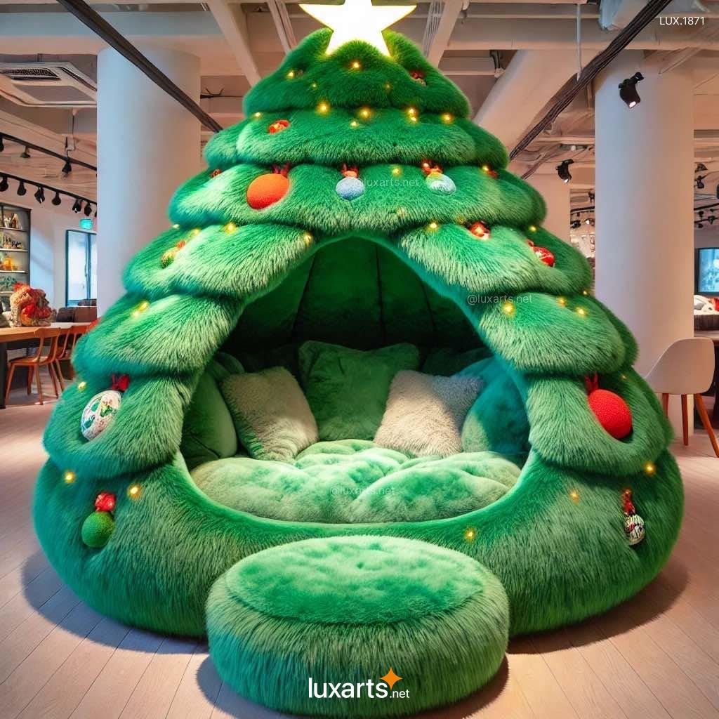 LUX.1871 Creative Christmas Tree Lounging Den: Cozy and Stylish christmas tree lounging den 1