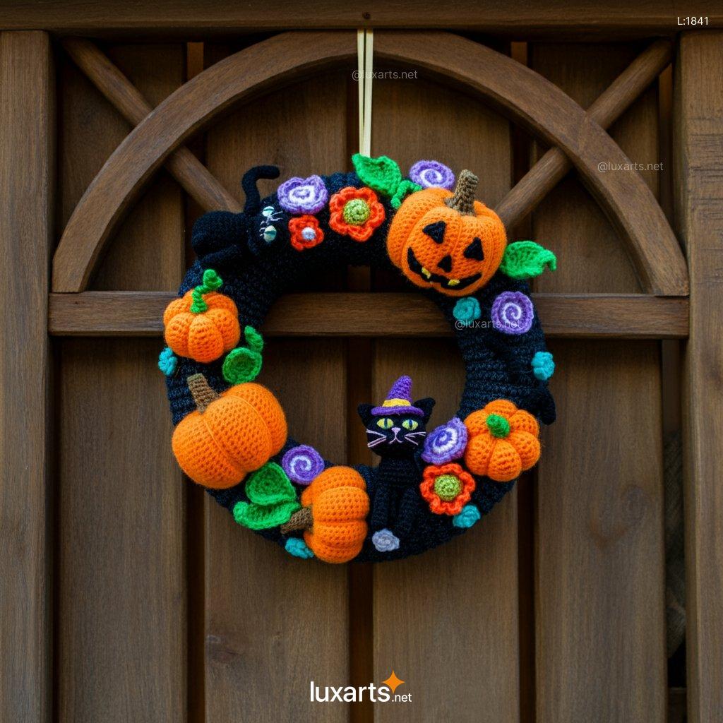 Crochet Halloween Wreath: DIY Spooky Door Decorations for a Hauntingly Fun Halloween crochet halloween wreath 4