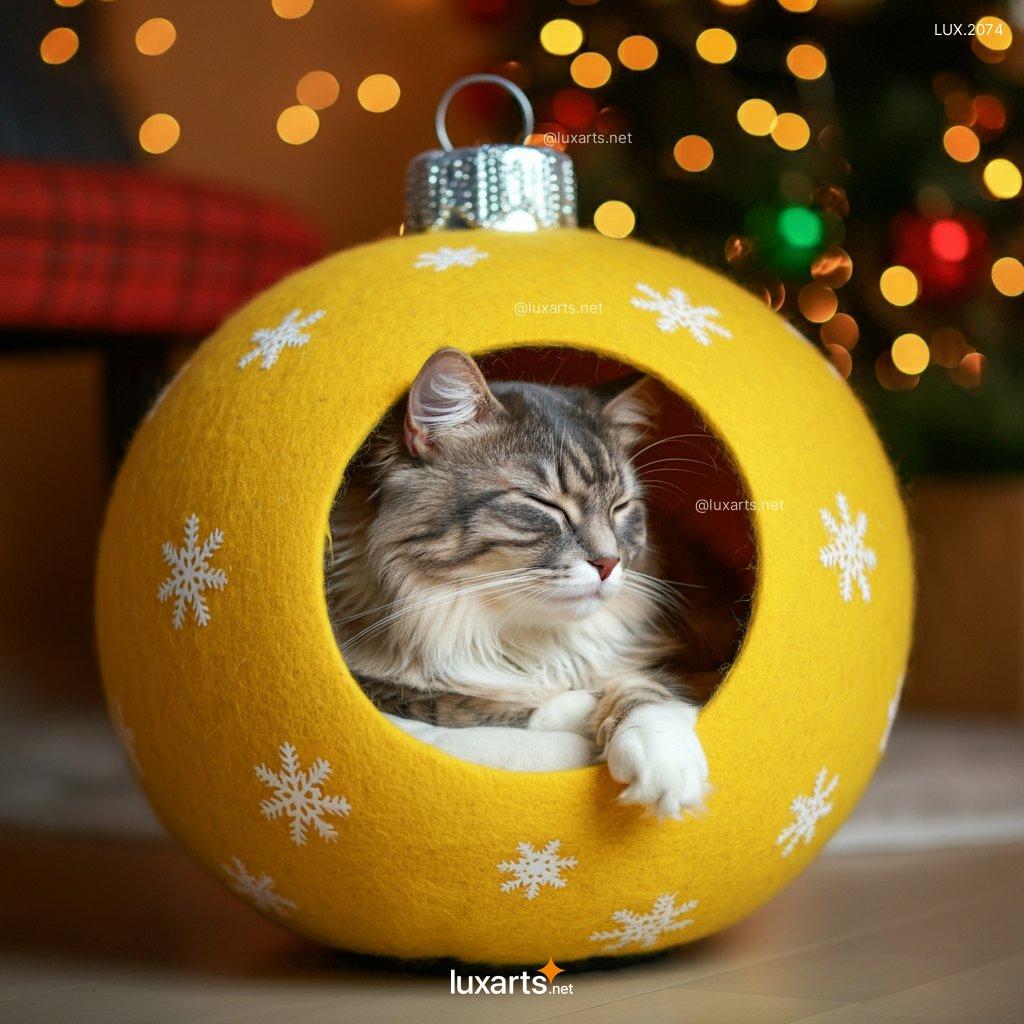 Christmas Bauble Cat Beds | Festive, Cozy Beds for Your Furry Friend christmas bauble cat beds 6