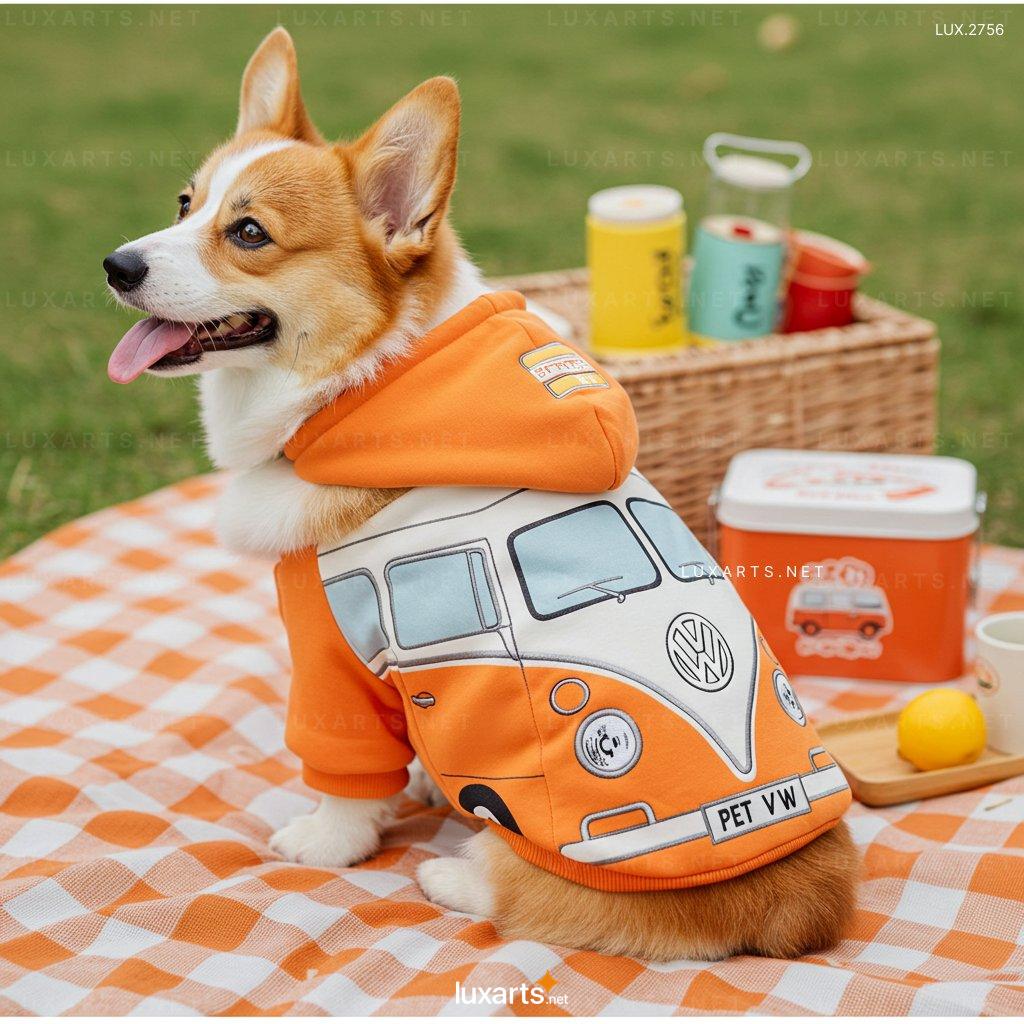 LUX.2756 VW Bus Pet Hoodie: Retro VW-Inspired Pet Fashion for Cats & Dogs | Cozy Style