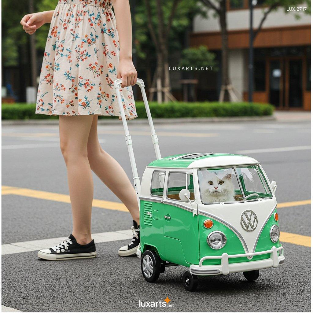 Volkswagen Bus Shaped Pet Trolley Bag: Travel in Retro Style with Your Furry Friend! 4 Volkswagen Bus Shaped Pet Trolley Bag: Travel in Retro Style with Your Furry Friend! vw bus pet trolley bags 3