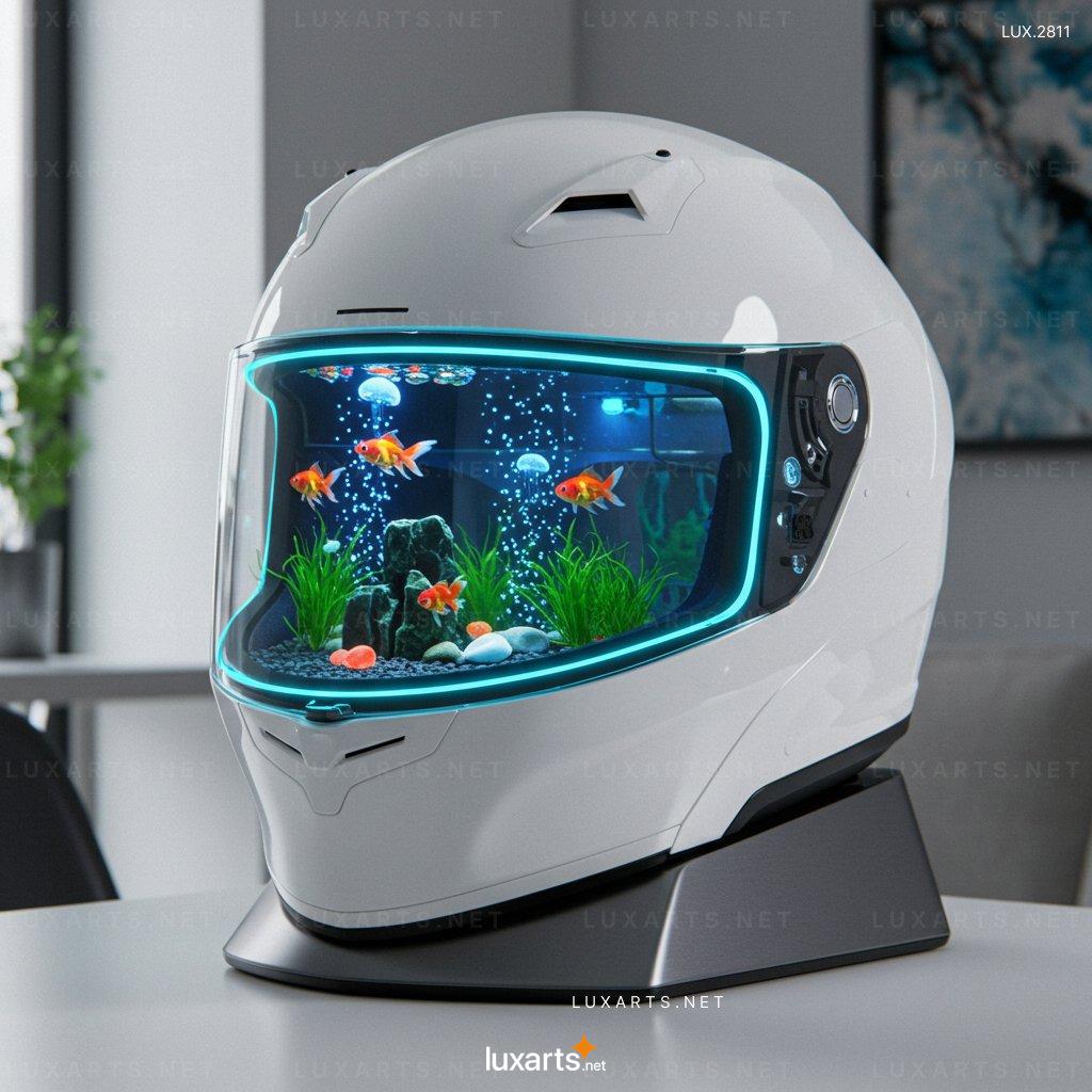 LUX.2811 Helmet Shaped Aquarium: Unique and Creative Fish Tank Designs for Your Home helmet shaped mini aquarium 1