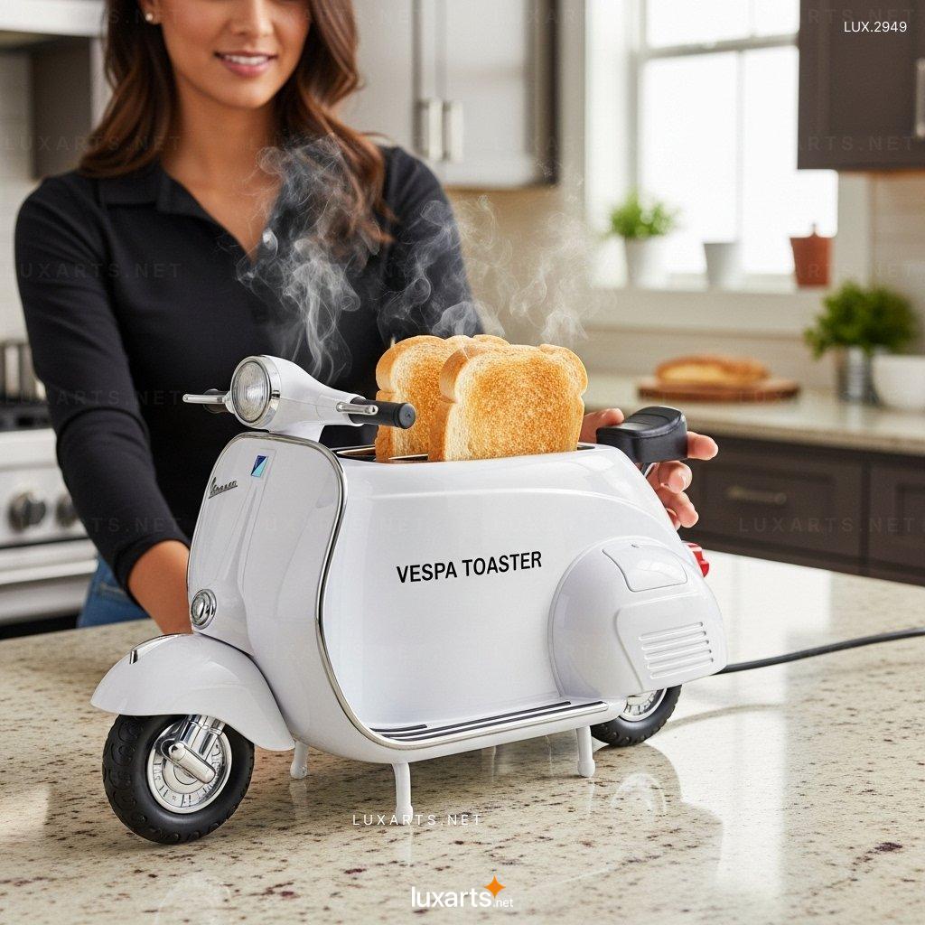 Vespa Shaped Toaster – Stylish & Functional Breakfast Appliance vespa toaster 6