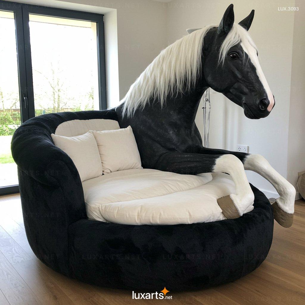 Giant Horse Lounger: Luxurious and Unique Seating Experience giant horse loungers 2