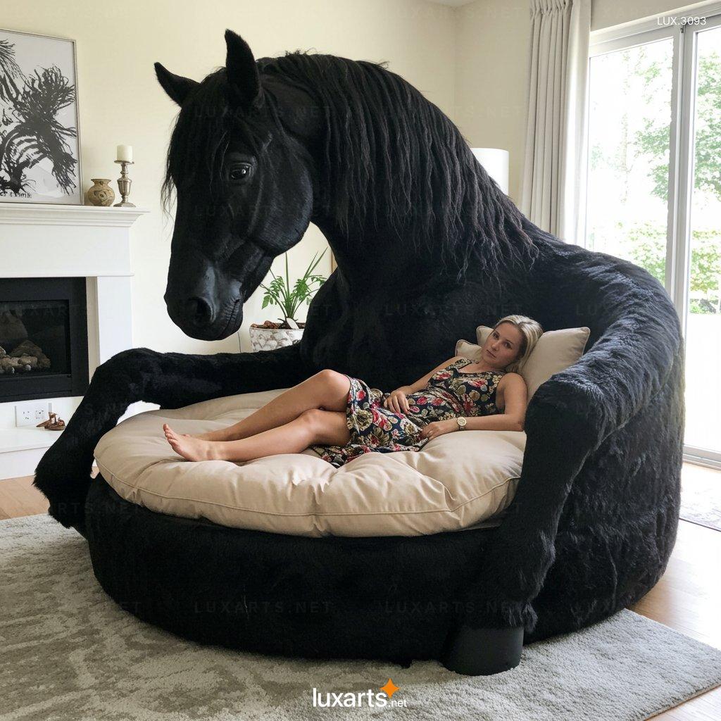 Giant Horse Lounger: Luxurious and Unique Seating Experience giant horse loungers 4