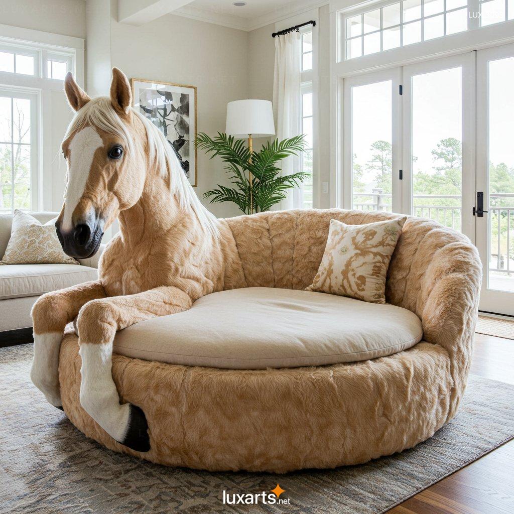 Giant Horse Lounger: Luxurious and Unique Seating Experience giant horse loungers 9