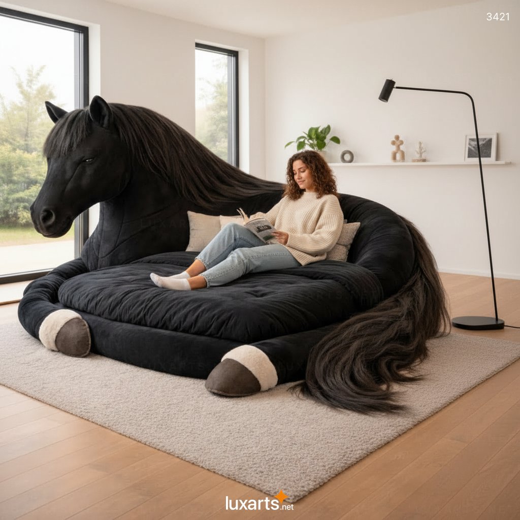 Horse Shaped Beds: Creative Design Inspiration for Whimsical & Themed Bedrooms 3421 horse shaped beds 25