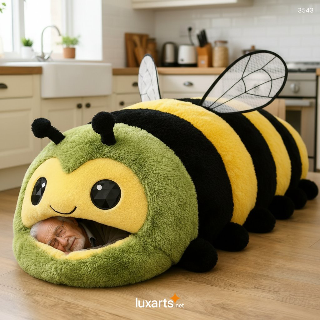 Bee Shaped Sleeping Bag: Plush and Cozy Sleep Experience in Adorable Honeybee Design 3543 bee sleeping bag 20260210 13